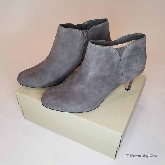 Clarks - Arista Paige - Ankle Bootie - Gray/Grey - Picture 8 of 12